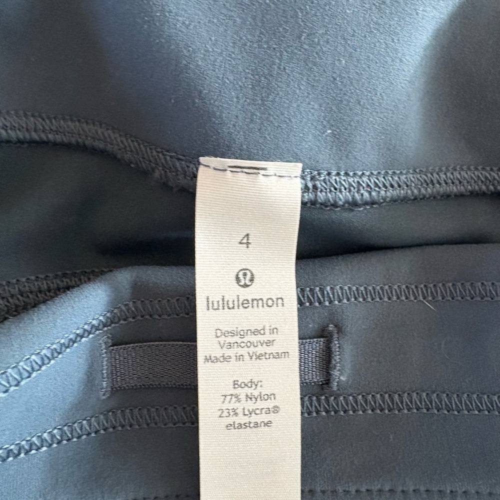 Lululemon Dark Gray Leggings - Picture 5 of 5